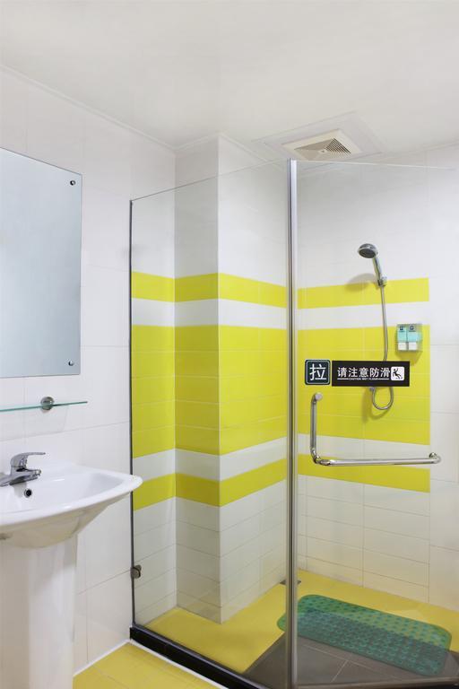 7Days Inn Hangzhou Xiasha Gaosha Subway Station Business Street Exteriör bild
